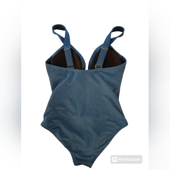 KONA SOL one piece swimsuit. Womens. Size Medium. Color Blue. - Picture 3 of 8